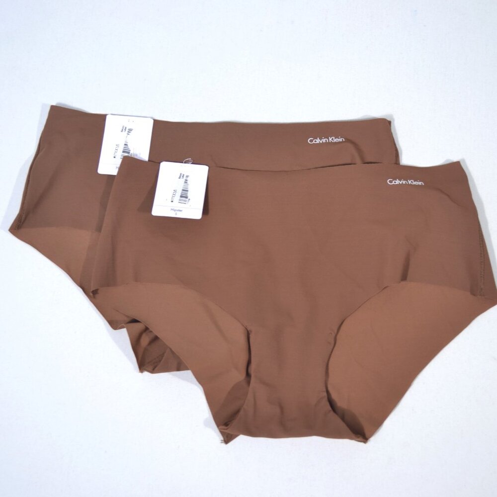 NWT CALVIN KLEIN INVISIBLE HIPSTER PANTIES D3429, SMALL, SET OF 2